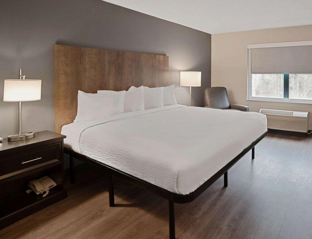 Фото Extended Stay America Premier Suites - Union City - Dyer St