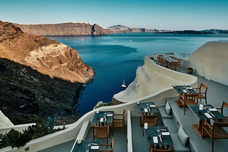 Гостиница Mystique, a Luxury Collection Hotel, Santorini