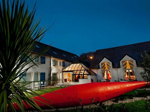 Внешний вид отеля ibis Brest Kergaradec Aéroport в Бресте, фото 5