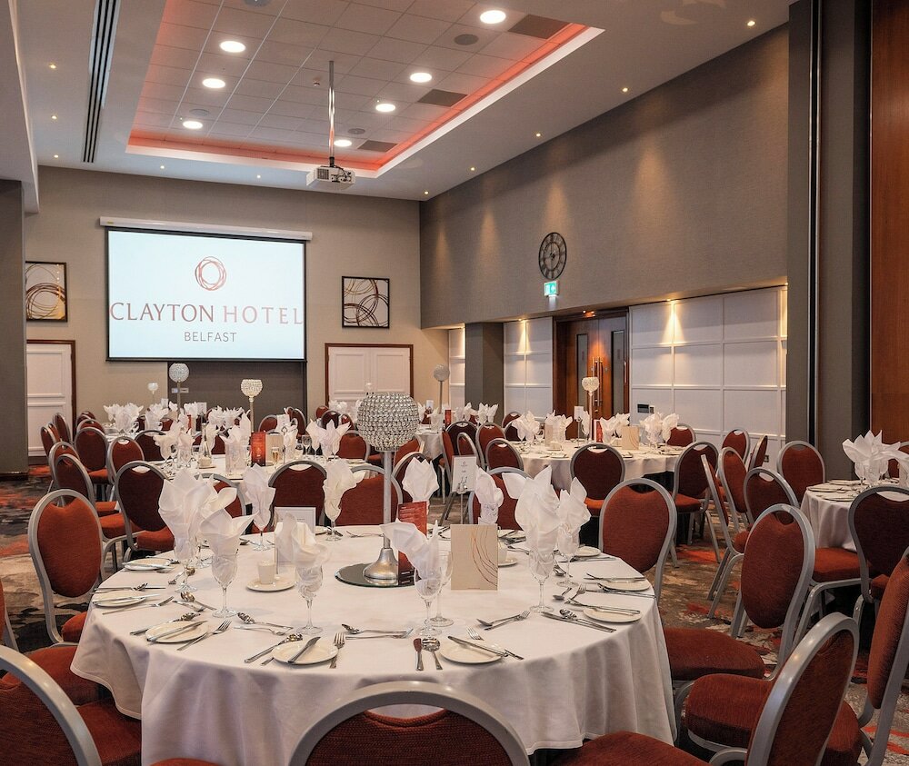 Фото Clayton Hotel Belfast