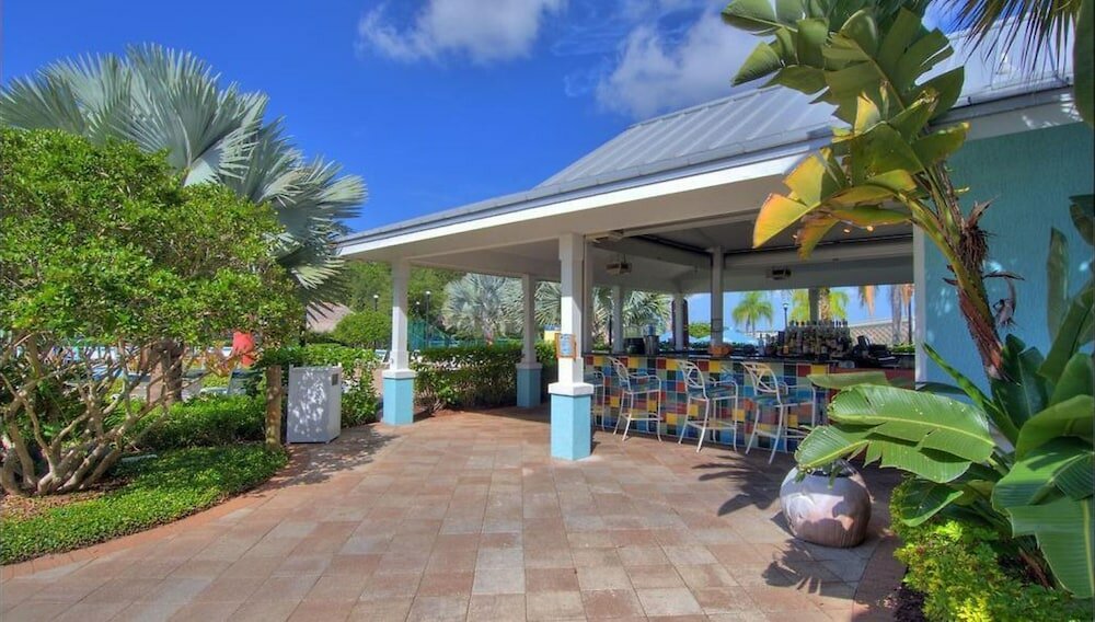 Фото Holiday Inn Express & Suites S Lake Buena Vista, an Ihg Hotel