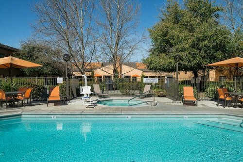 Гостиница Courtyard by Marriott Vacaville