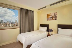 Гостиница Park Plaza Victoria London