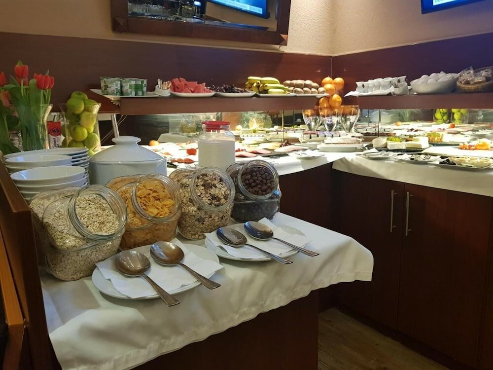 Фото Hotel Alt Düsseldorf