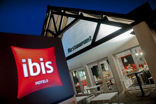 Гостиница ibis Brest Kergaradec Aéroport в Бресте