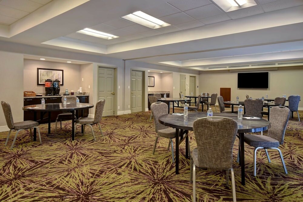 Фото Homewood Suites by Hilton Philadelphia Great Valley