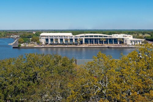 Внешний вид отеля Hampton Inn Savannah Historic District в Саванне, фото 5