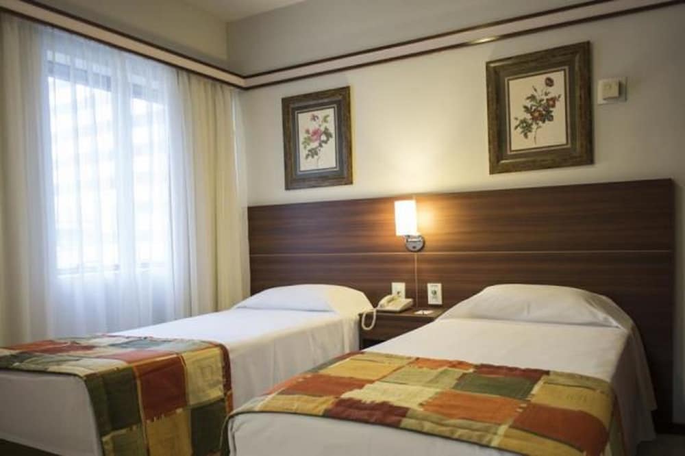 Фото Bristol The Time