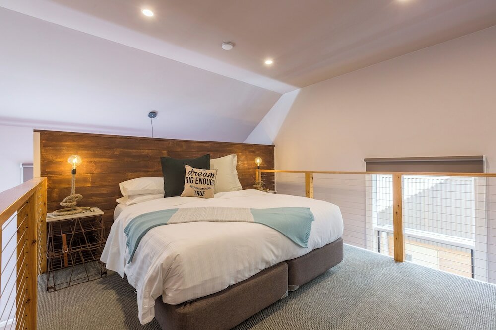 Фото The Old Mechanics