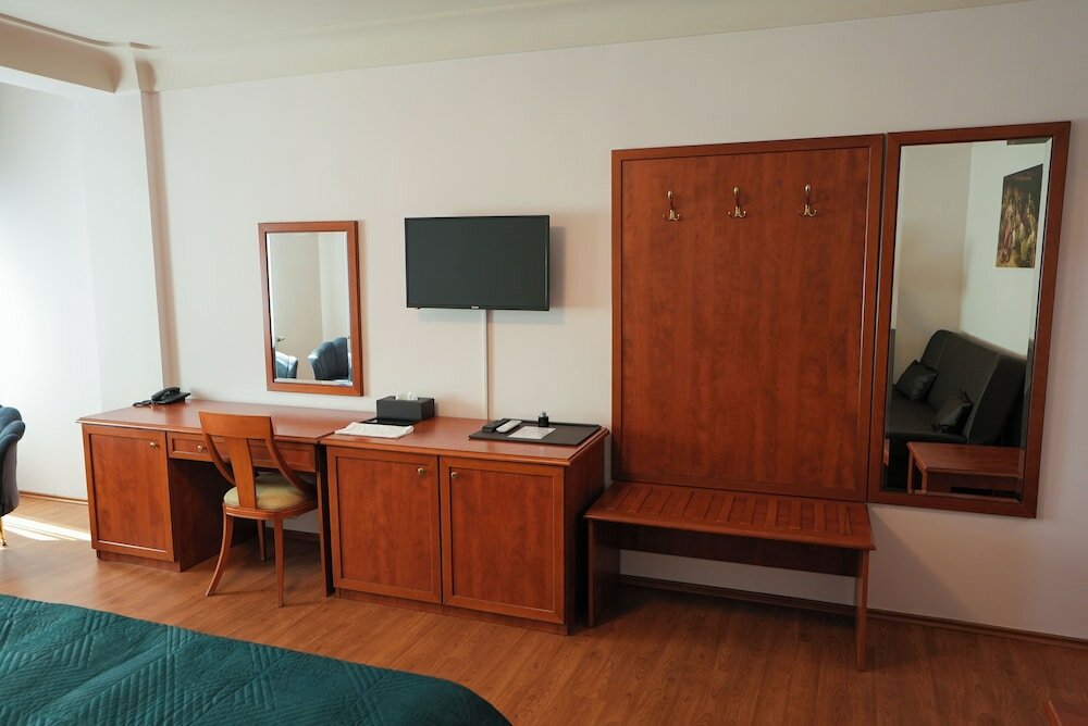 Фото Hotel Gold Inn