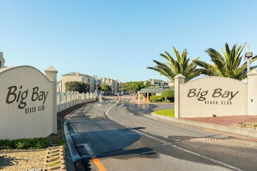 Апартаменты Valencia 54 Big Bay Beach Club в Кейптауне