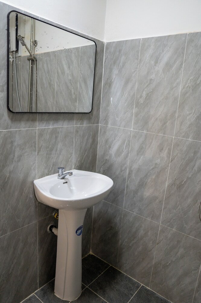 Фото Empire House Phnom Penh