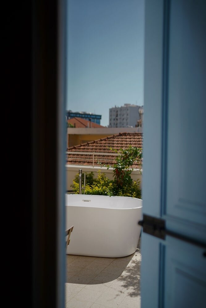 Фото Heart Hotel Limassol