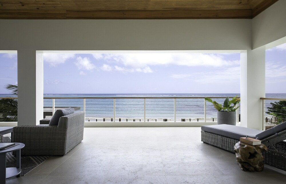 Фото Fabulous 5 Bedroom Beachfront Villa