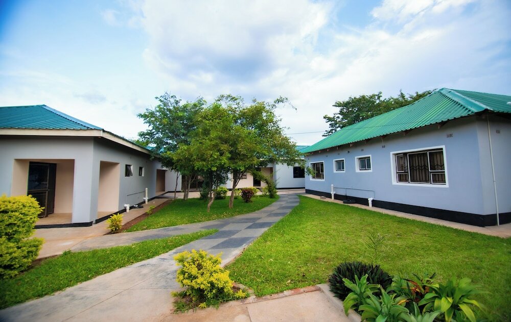 Фото Lulu Guest Lodge