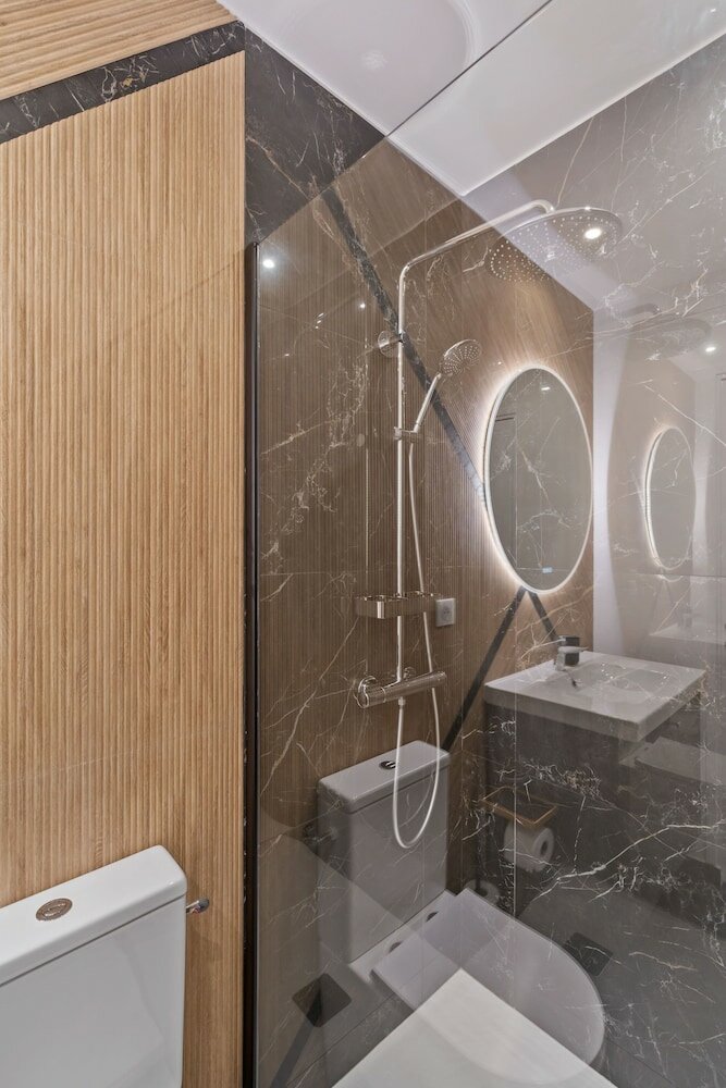 Фото Brand New Retreat in Belair Id224