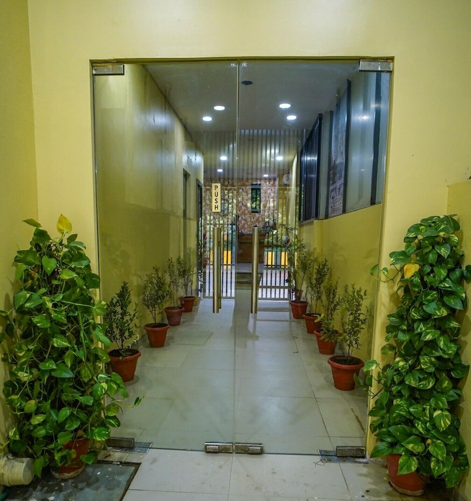 Фото Hotel Shree Shell Inn