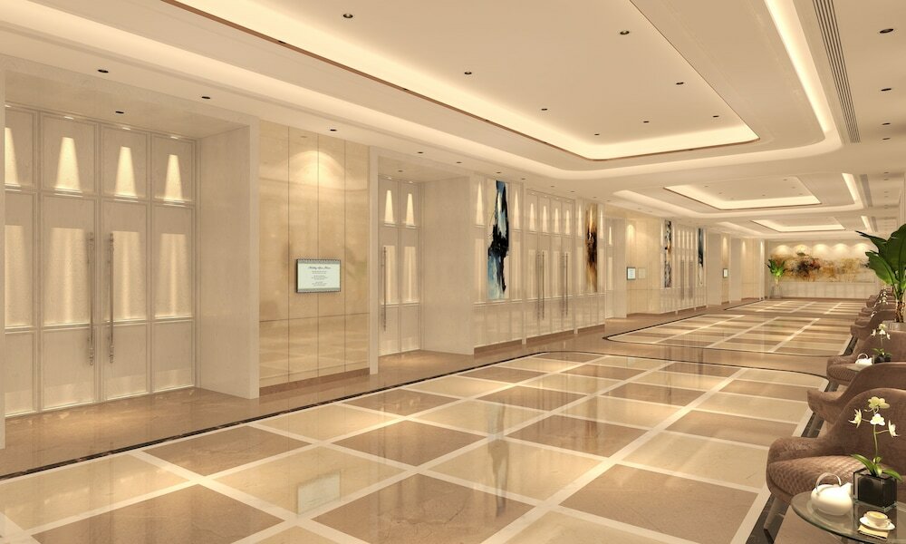 Фото Aurika, Mumbai Skycity – Luxury by Lemon Tree Hotels