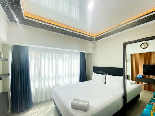 Гостиница Comfy Studio Apartment at Springlake Summarecon Bekasi в Бекаси