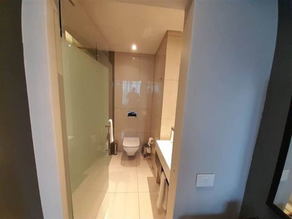 Фото 5-Star Self Catering Apartment