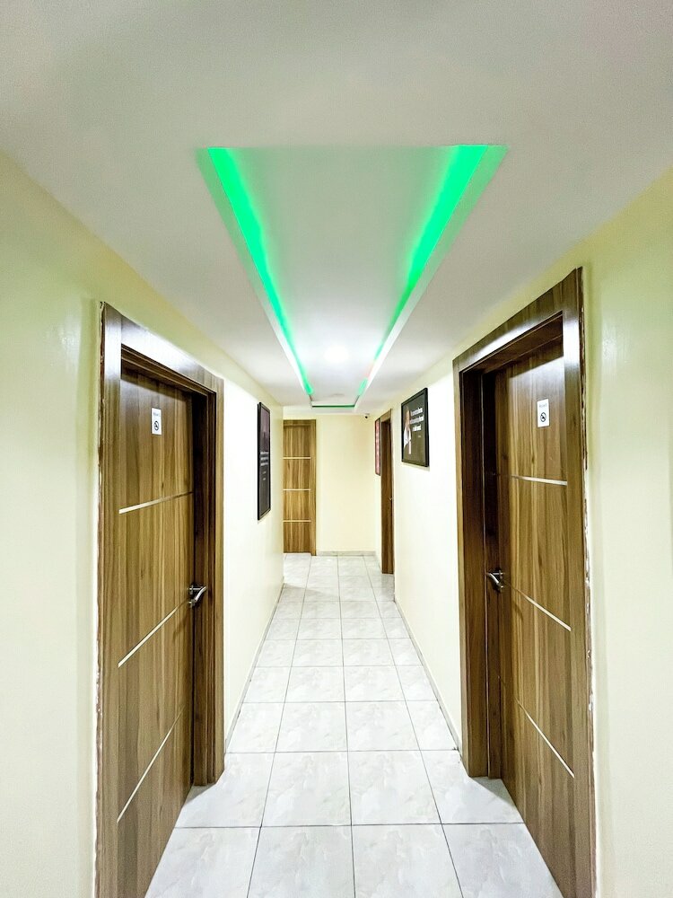 Фото House 2 Guest House