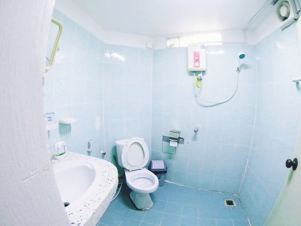 Фото Sarah Guest House