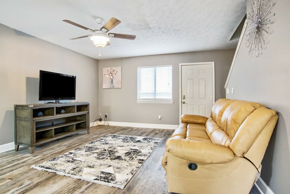 Фото White Sand Condo