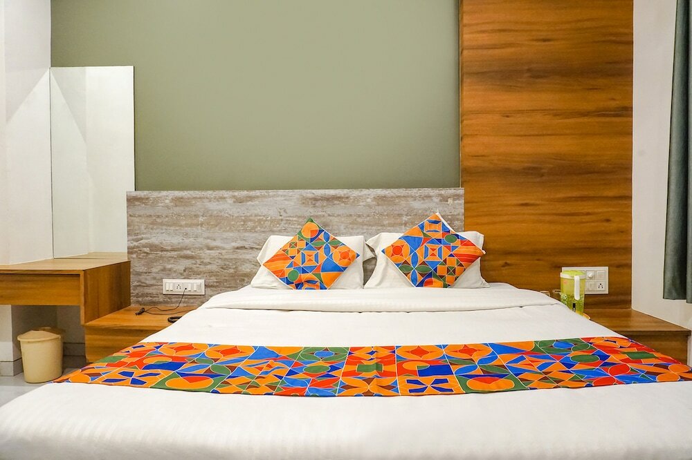 Фото Fabhotel Sai Sunandan