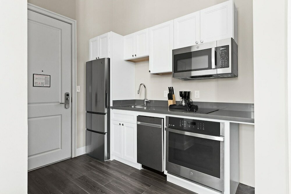 Фото Holy Angels Bywater Hotel and Residences