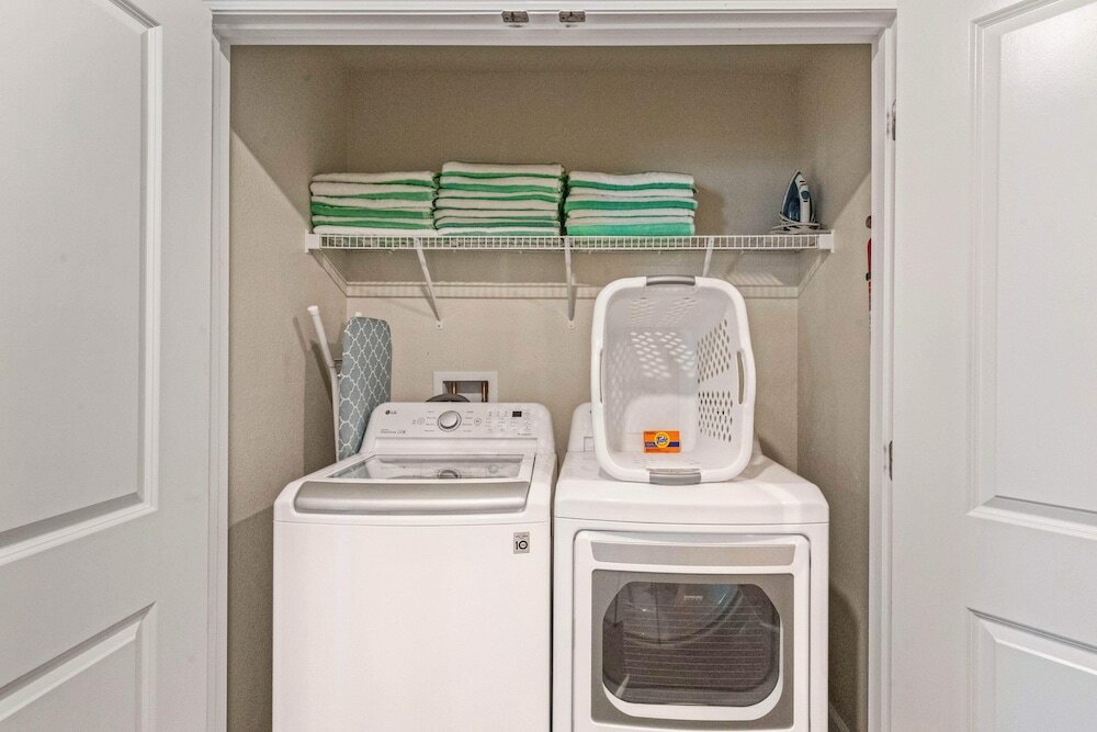 Фото 4539 Narrative Lane