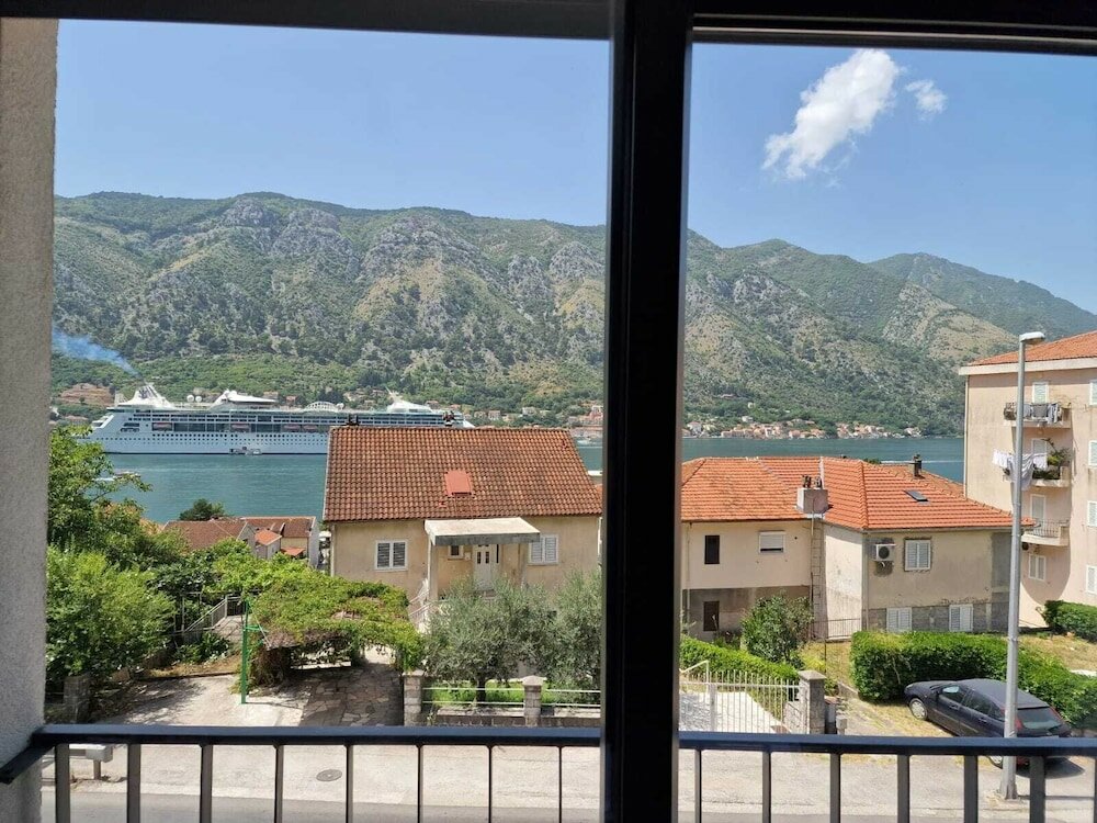 Фото Solaris Lux Apartments