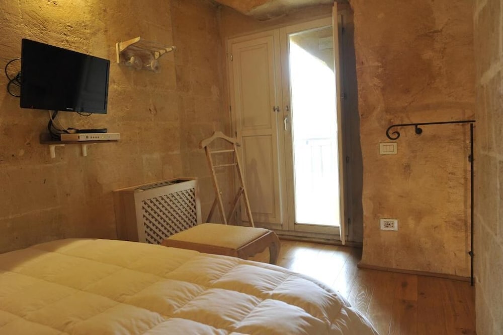 Фото L Hotel In Pietra