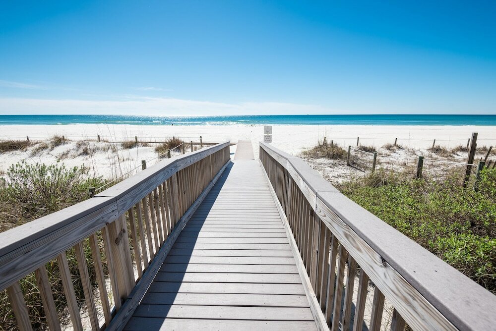 Фото Edgewater Tower III