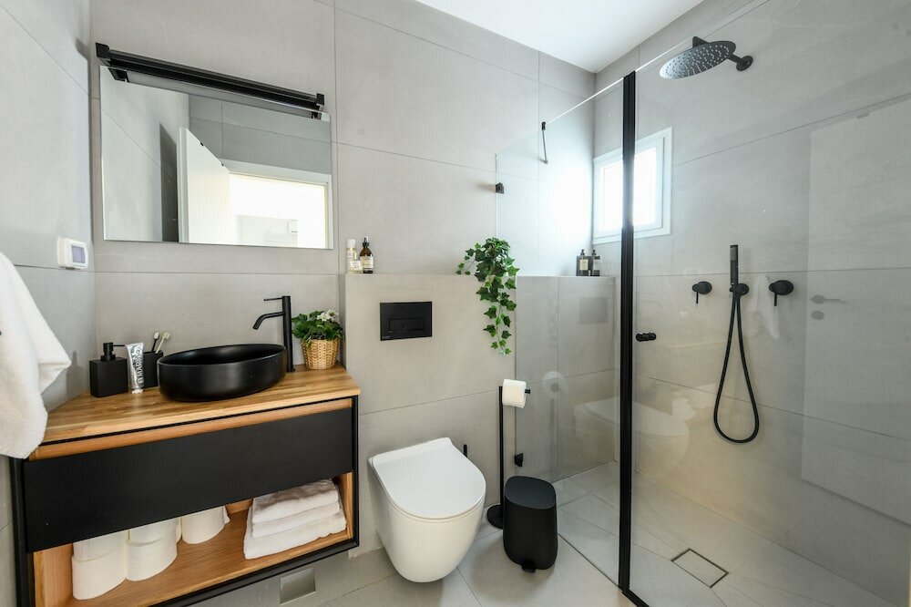 Фото Relax in a Rural Retreat 2br Apt wGarden