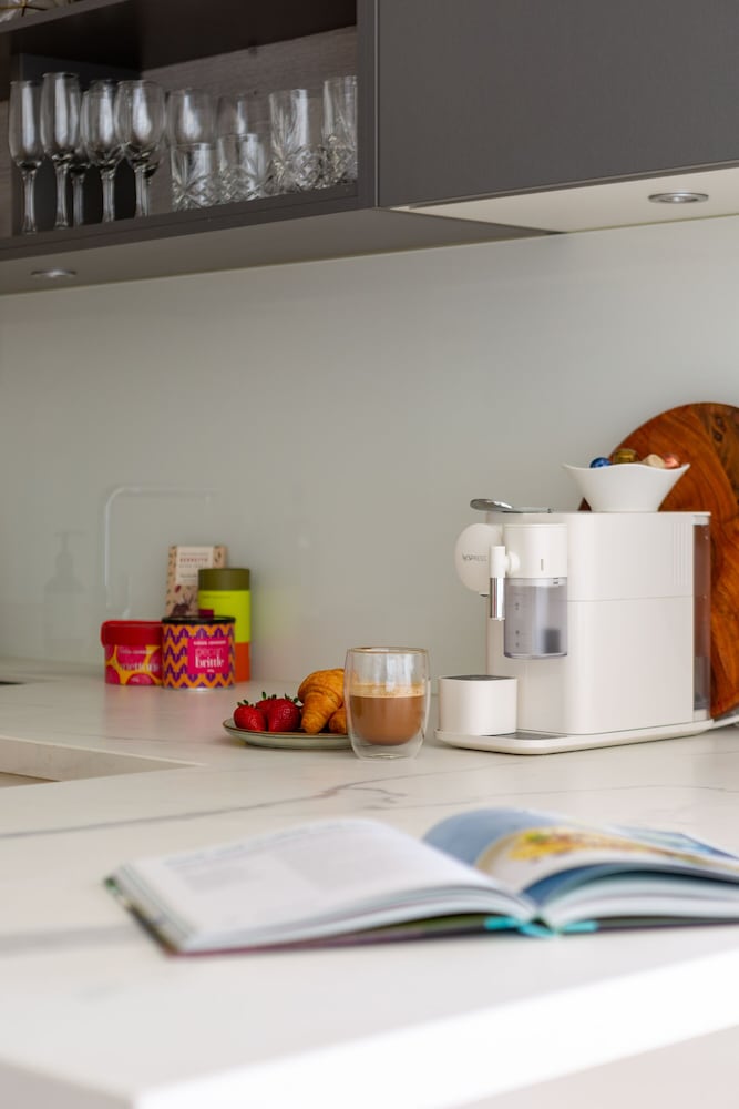 Фото Palm View Collective