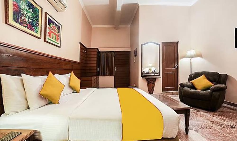 Фото Fabhotel The Dayal