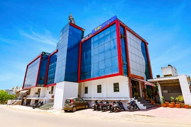 Гостиница Fabhotel Fly View