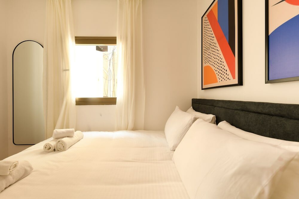 Фото Pet-friendly 2br Apt & Kitchen