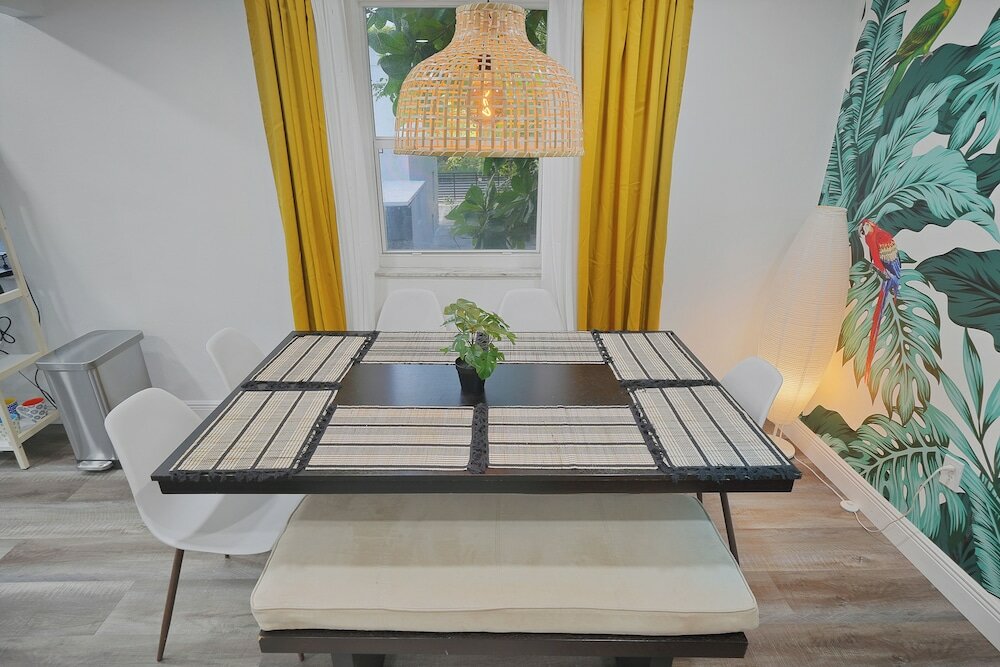 Фото 6 to 42 Guests 6 Kitchens Comfort Retreat Heart Wynwood