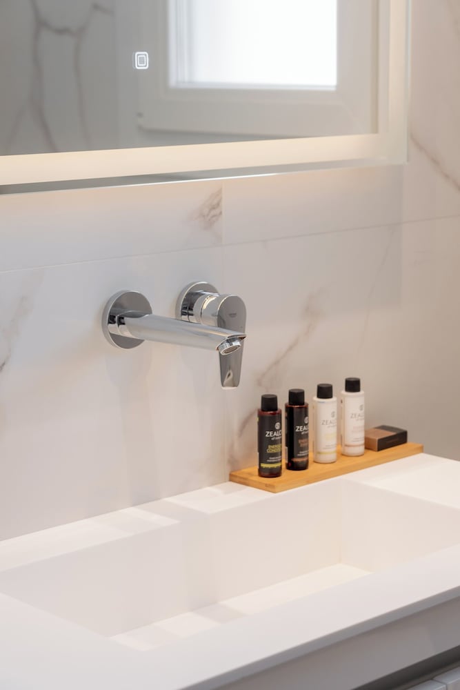 Фото Contessa Bianca Luxury Suites