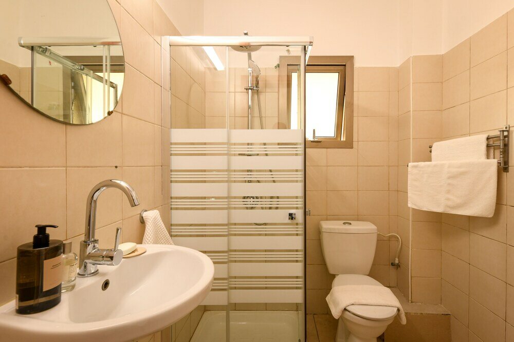 Фото Pet-friendly 2br Apt & Kitchen