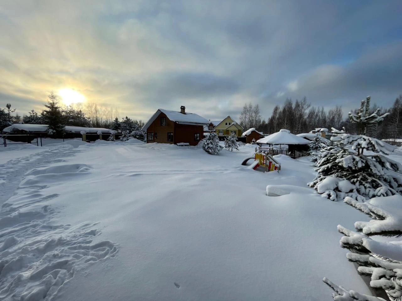 Фото Дом у озера