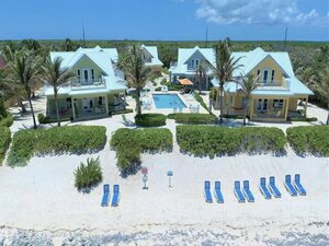 Гостиница Luxury 3bd Beach Front 4 Green Stunning Views