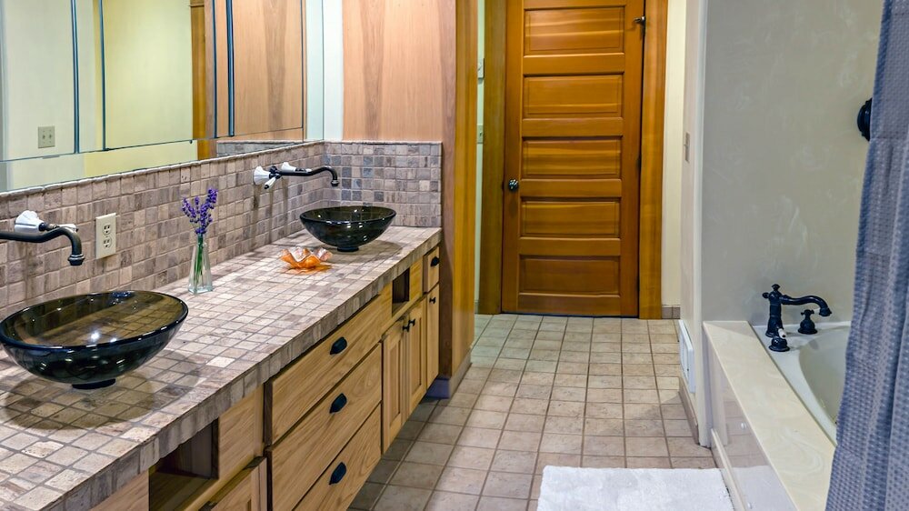 Фото A Cowslip's Belle Inn