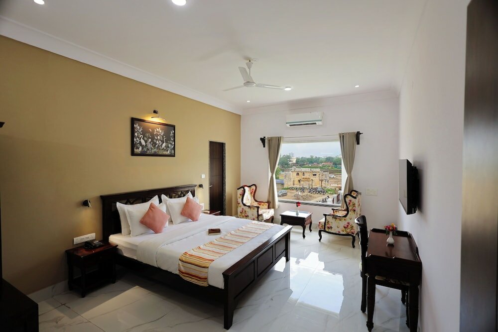 Фото Lake View Hotel Revaas