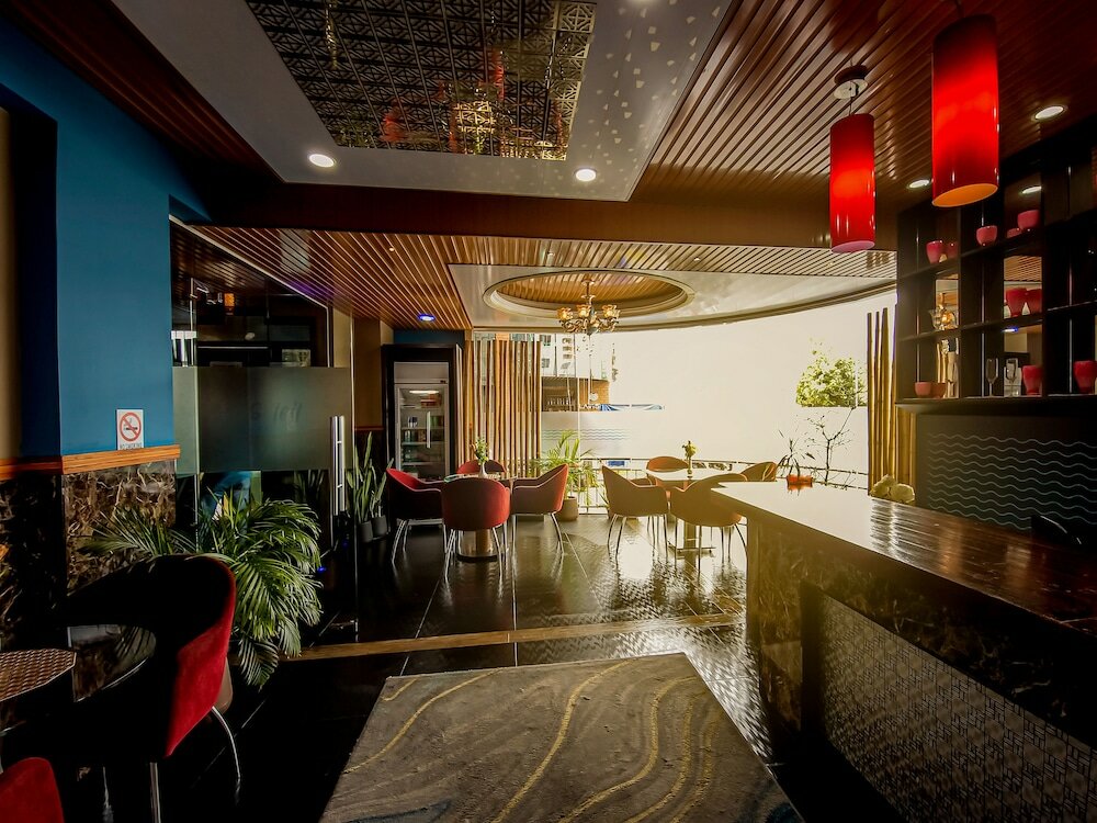 Фото Umet Seaview Hotel with Free Roundtrip Airport Pick up and drop off