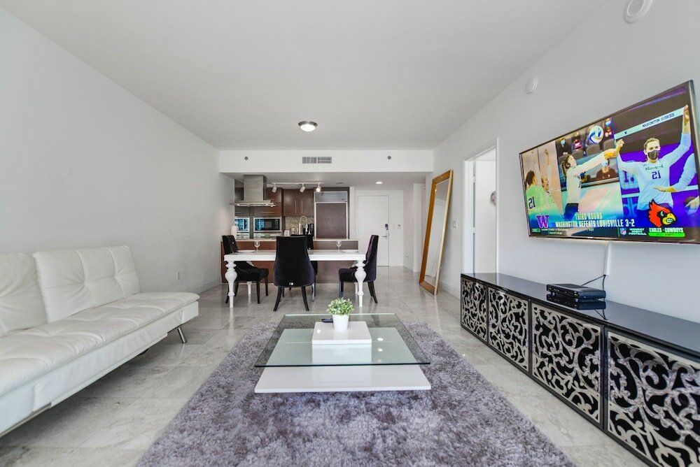 Фото Icon Tower 3