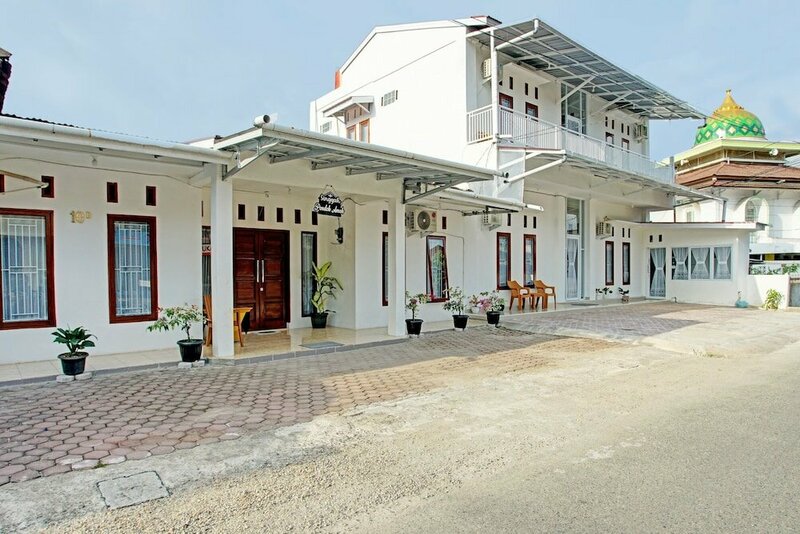 Гостиница Oyo 92358 Pondok Amak Syariah в Паданге