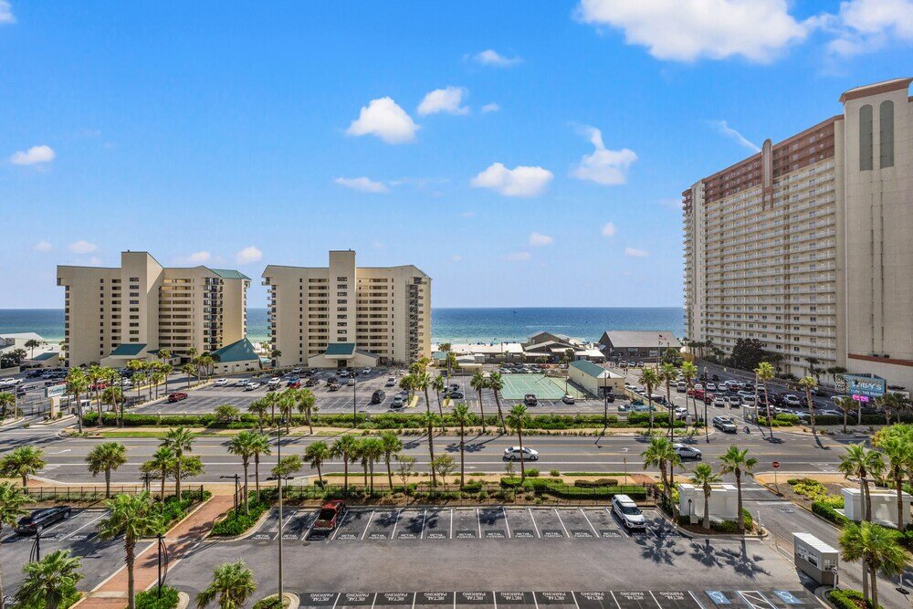 Фото Laketown Wharf 624 - Catch The Breeze