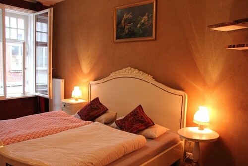 SchickSAAL Hostel